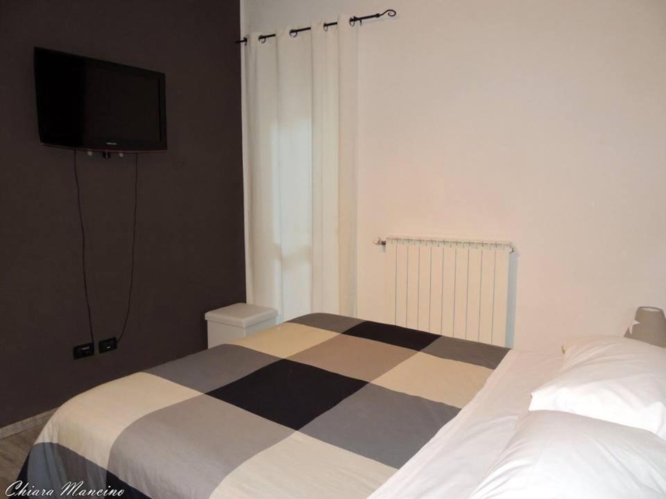 La Casa Del Colonnello Hotell Vercelli Eksteriør bilde