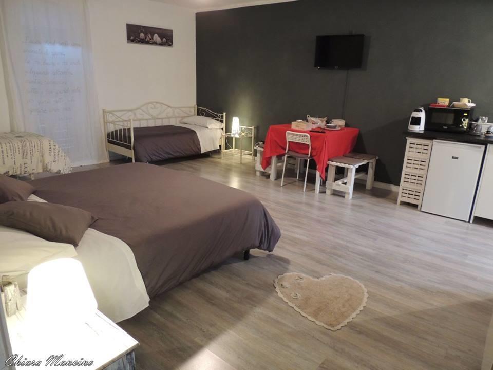La Casa Del Colonnello Hotell Vercelli Eksteriør bilde